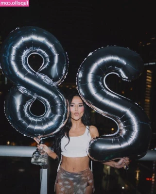 Becky G [ becky-g ] - Hola   que plan hoy