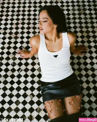 Becky G [ becky-g ] - Je suis de bonne humeur et vous ? 😋👅
