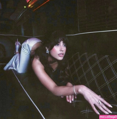 Becky G [ becky-g ] - Hey Babes :) Who of you is really open minded about their kink? Do