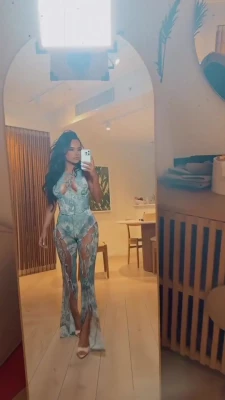 Becky G [ becky-g ] - NOW ONLY $7 TO PLAY‼️‼️‼️   We are playing Spin the Wheel