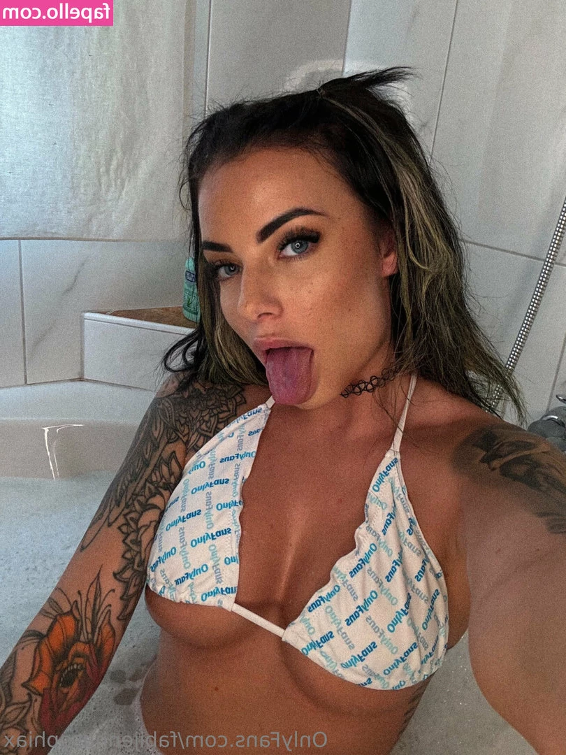 fabijennasophiax - Wanna see me move the mug  Check your DMs