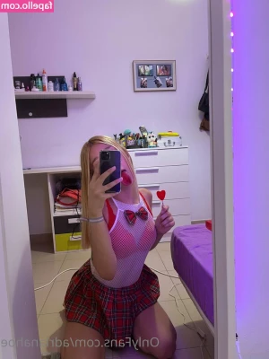 Adrianahoe - I was cumming so hard my pussy was cramping up 😭🥵