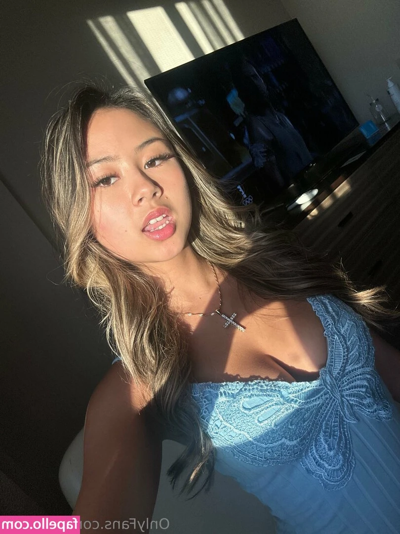Ilykarma - Totally getting this 😍💕 #fittingroomfun #cuteAF #asian #bbw