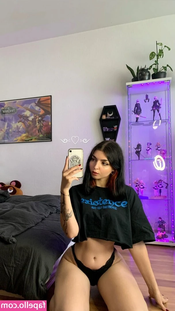 xdiandraxx - Bit of ass for you tonight 😍