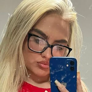 kblondebarbiex