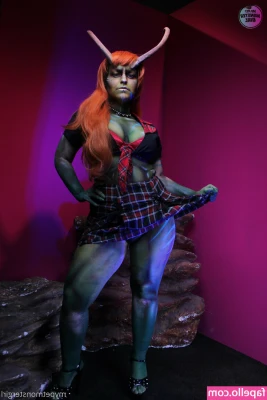 mypetmonstergirl - Ahhh it feels so good to take a shower... would you come with me? Ah,