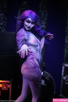 mypetmonstergirl - Get on my level 😈🖤