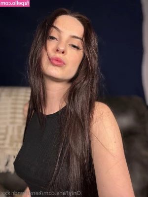 kensihendrixxx - I would like to clean you up😈😈