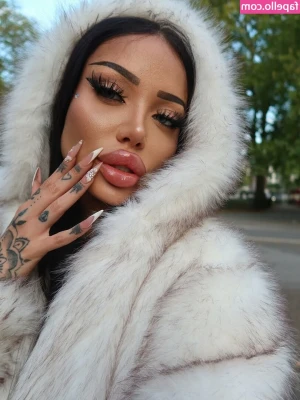 joliejoliecat - a thug sucks my dick
