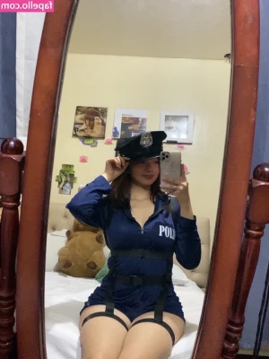 Fiona Sze [ fiona-sze ] - I'm a silly angel who ate a strong THC gummy and I cannot be held