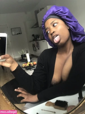 Mellaa Baby [ mellaa-baby ] - Stream started at 11/15/2020 02:20 pm