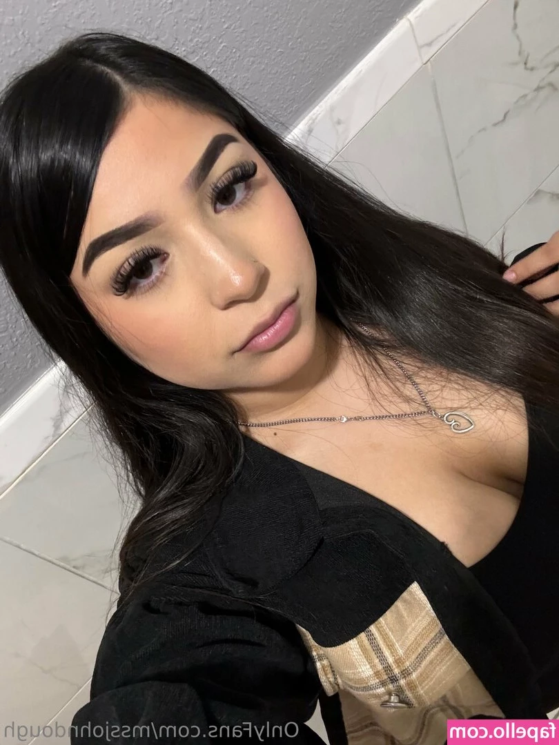 Mssjohndough - Check her out  https onlyfans com jojo amandaxo