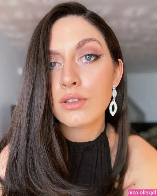 Amber Skyy [ amber-skyy ] - want to feel a wet boy💦how about that 8 packs rubbed by you?😮