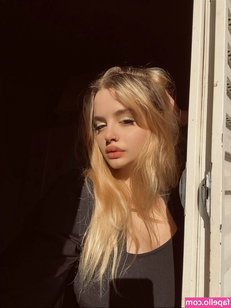 karolppz - tease😗🌸