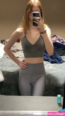 elizarowe8383 - You want the remote sweetheart