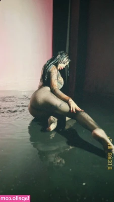veta__violeta [ veta-violeta ] - Eat me up 😈😈😈😈@iknowjack