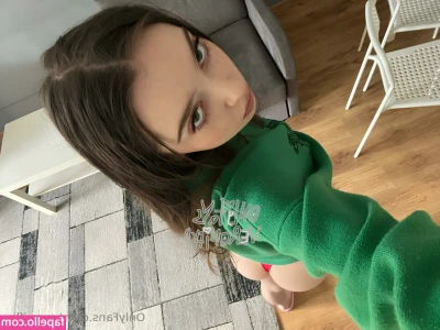 veroniffka - morning spanks 👋
