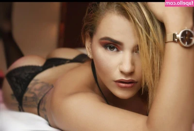 MaeGoldman - (video) worship my perfect, shiny boobs.