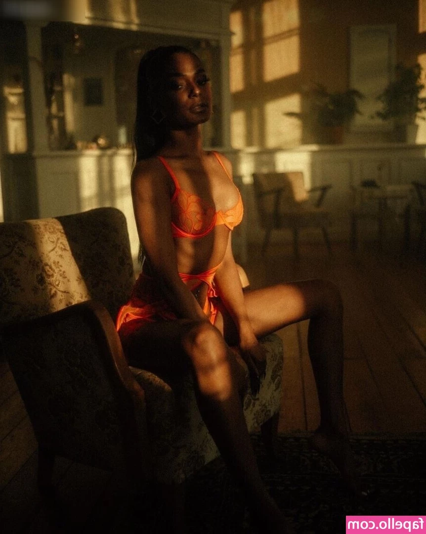 focusonbritiny - I’m so horny 🥺🤤