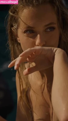 Magui Corceiro [ magui-corceiro-1 ] - BTW my nipples are super sensitive 😏