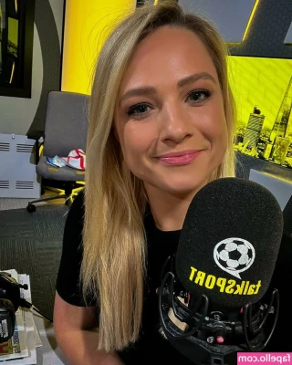 Katie Shanahan [ katie-shanahan ] - A pussy made for EATING🍓💦
