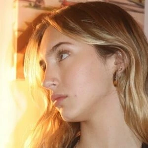 ashley-marais