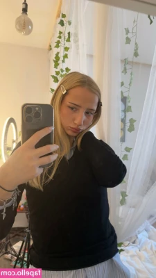 famez_de [ famez-de ] - Cum on my tits 💦