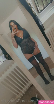famez_de [ famez-de ] - Fuck this 💖😈😈😉😉😉