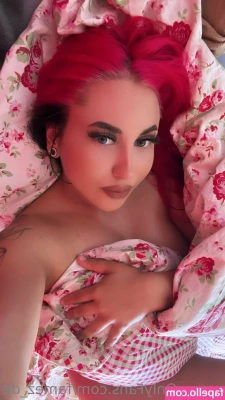 famez_de [ famez-de ] - I got u a big peach from the store