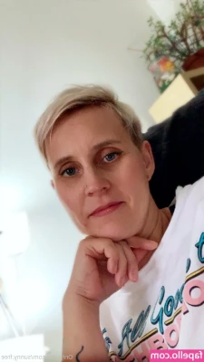 famez_de [ famez-de ] - Online now!  Chaturbate.com/KatieKam ❤️
