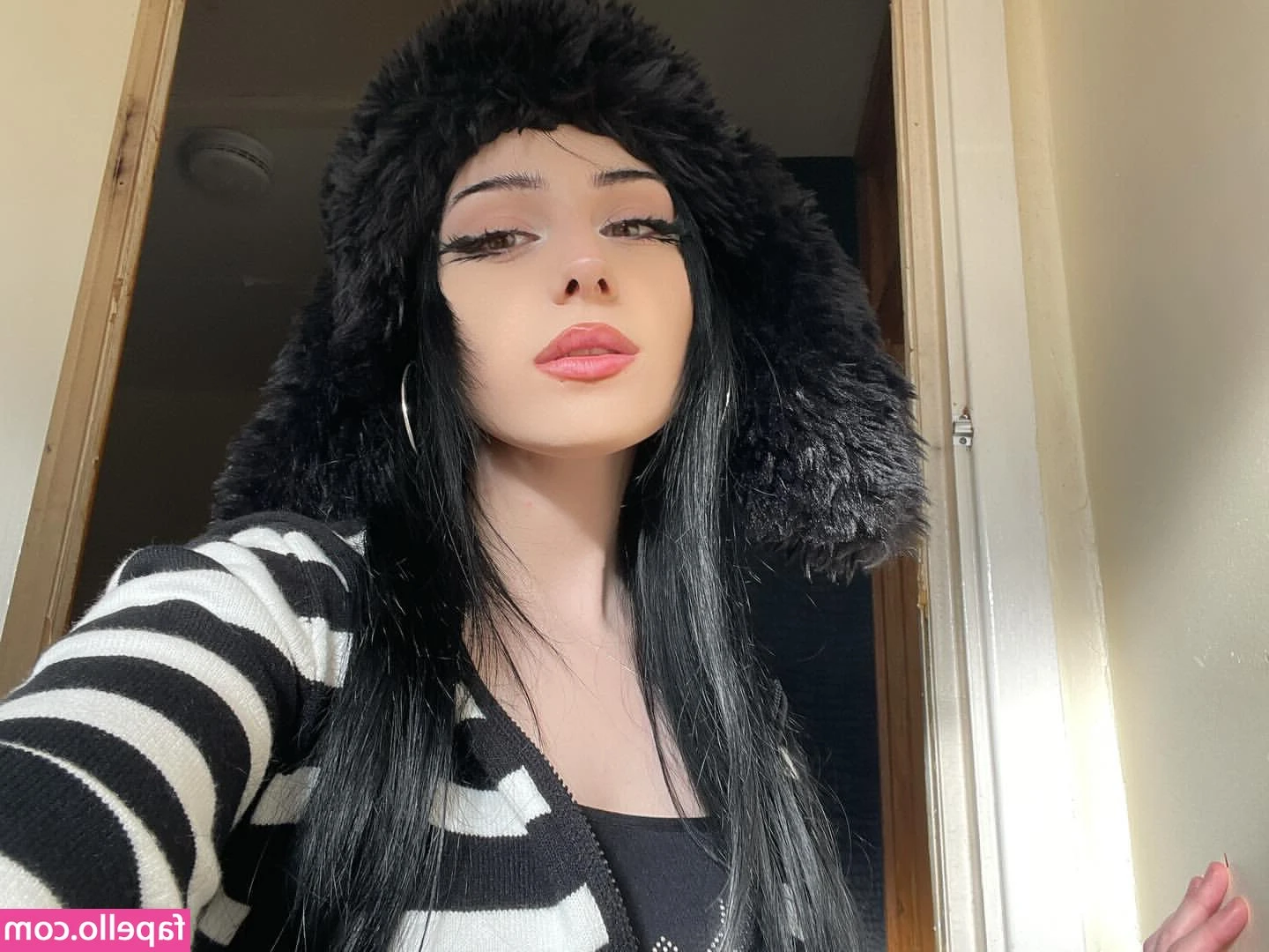 xoreniiiiii - Sorry I’ve been so busy and away lately! Holidays are always a