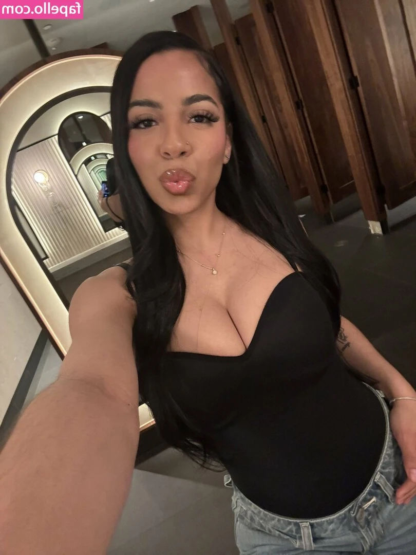  [ emsdollazzz ] - Sluttier make up look today for some content