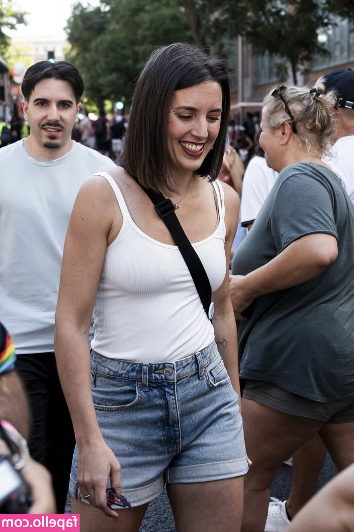 Irene Montero [ irene-montero ] - I look so cute 😍😍
