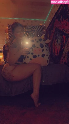 lyndseyunfamous - Wanna see more from this set? Remember to let me know what content ya