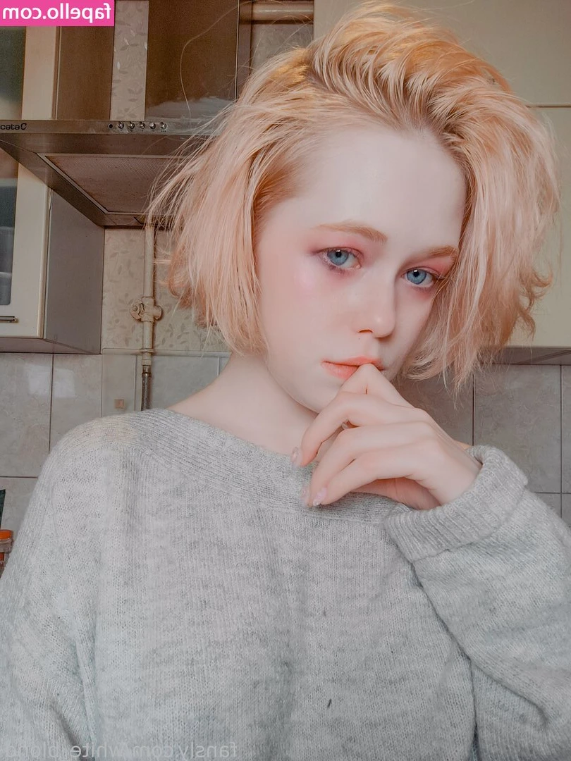 white_blond [ white-blond ] - Recebendo entregador 🤤
