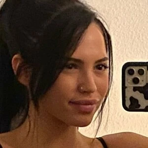 alexjanai