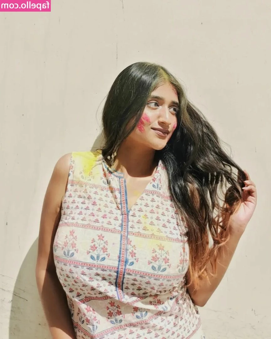 Ruchika Tandon [ ruchika-tandon ] - Welcome everyone 💋 follow my discounted only fans to see all