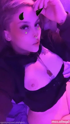 Juicymagx - More dorky me