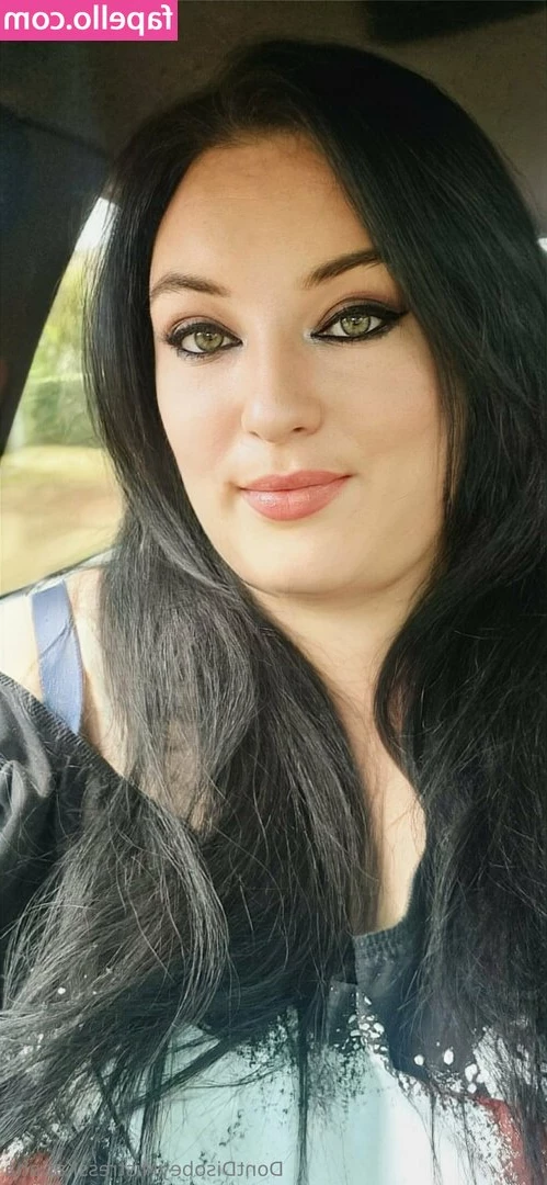 mistresskatiana - 𝐒𝐇𝐄 𝐈𝐒 𝐓𝐇𝐄 𝐇𝐎𝐓𝐓𝐄𝐒𝐓