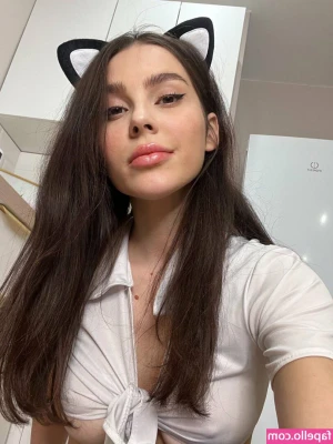 alena_kosha [ alena-kosha-1 ] - Send me a tip and I’ll send you a clippppy