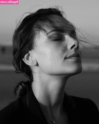 Janina Uhse [ janina-uhse ] - That confession was sooo hot to remember, I had to play!!!
