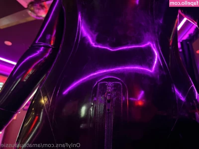 amateuraussie [ amateuraussie-2 ] - I'm imagining a hard, throbbing cock 🍆🫦