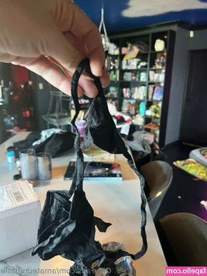 amateuraussie [ amateuraussie-2 ] - Do you like my new bikini?