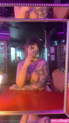 amateuraussie [ amateuraussie-2 ] - Vibrations and Dick make me happy AF! Can you tell? lol