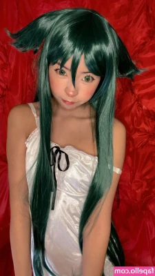Plebita_chan [ plebita-chan ] - This was 2 nights ago - we made my boyfriend take photos and videos