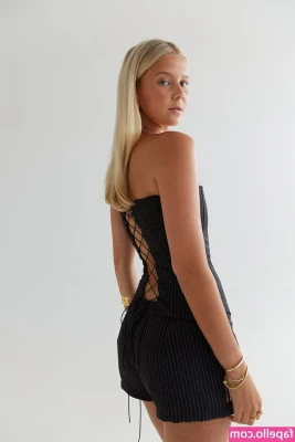 Briege Devlin [ briege-devlin ] - Am I ur fave ??