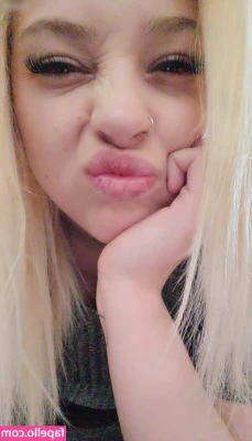 MrsXeniaTv - Happy New Year! Good morning! Oh My GOODNESS I am tired! I was up so
