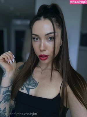 ariel_wet [ ariel-wet ] - Listen carefully and do as I say  You don t have anything better to
