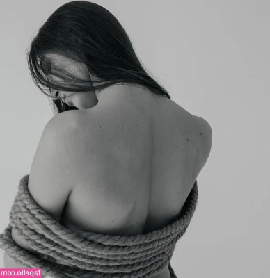 Milena Mironova [ milena-mironova ] - Just so you guys know my friend Ashley is visiting me until Wednesday