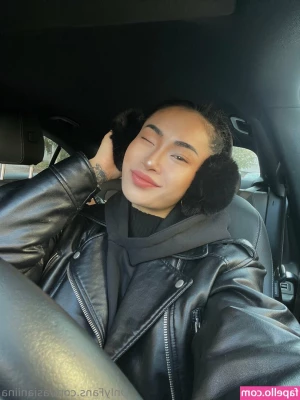 asianiina [ asianiina-1 ] - Who s treating me for Xmas then  check my Amazon wish list out  